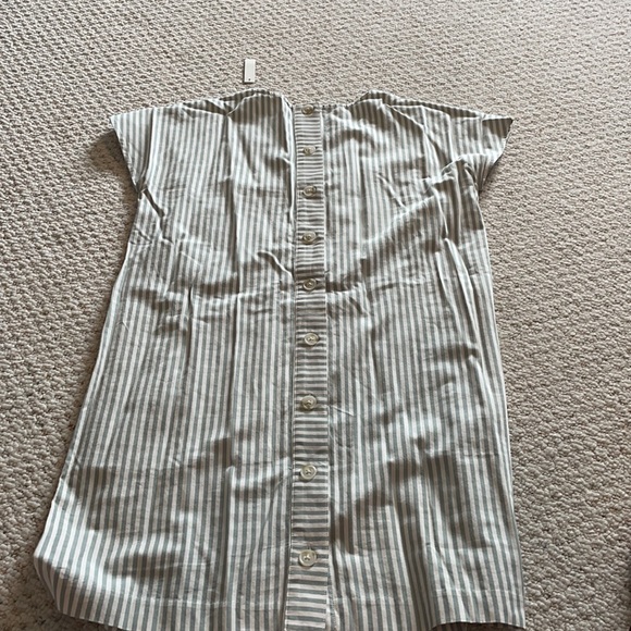 Madewell button back dress - Picture 4 of 4